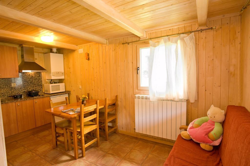 Bungalows La Borda D'Arnaldet Villanova Ngoại thất bức ảnh